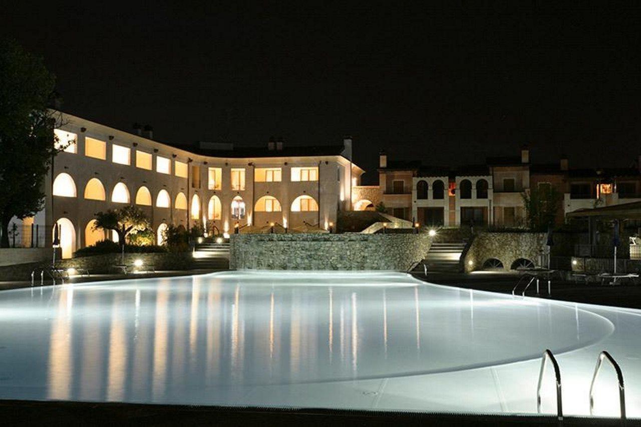 Manerba Del Garda Resort Luaran gambar