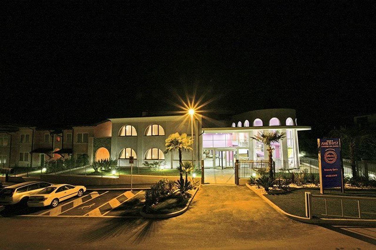 Manerba Del Garda Resort Luaran gambar